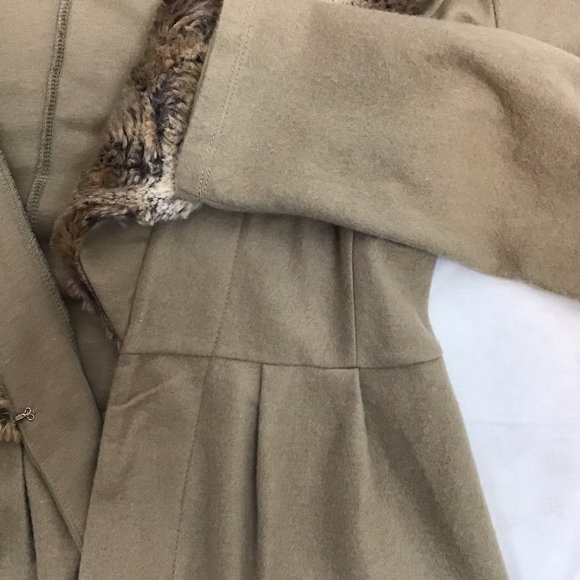 Slinky Brand Neutral Tan Faux Fur Collar Jacket M - Picture 5 of 6